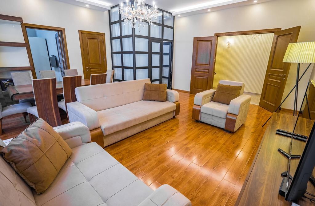 سويت هوم أت فريدوم سكوير 2 شقة تبليسي